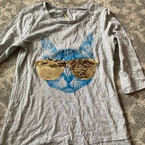 Girls medium sleeve size 14 shirt